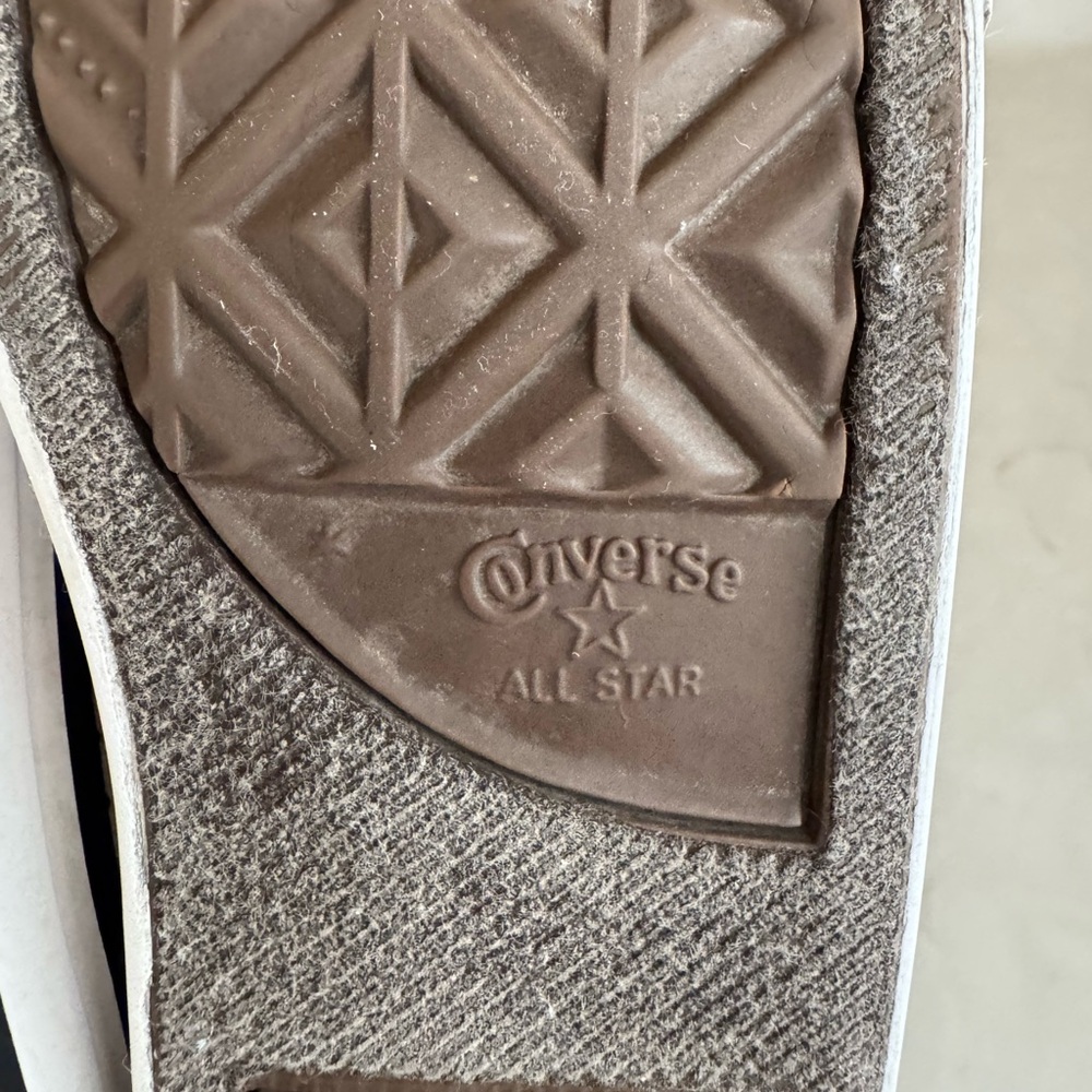 Converse All Star Leopard Girls Shoes Size 7 - Picture 10 of 11
